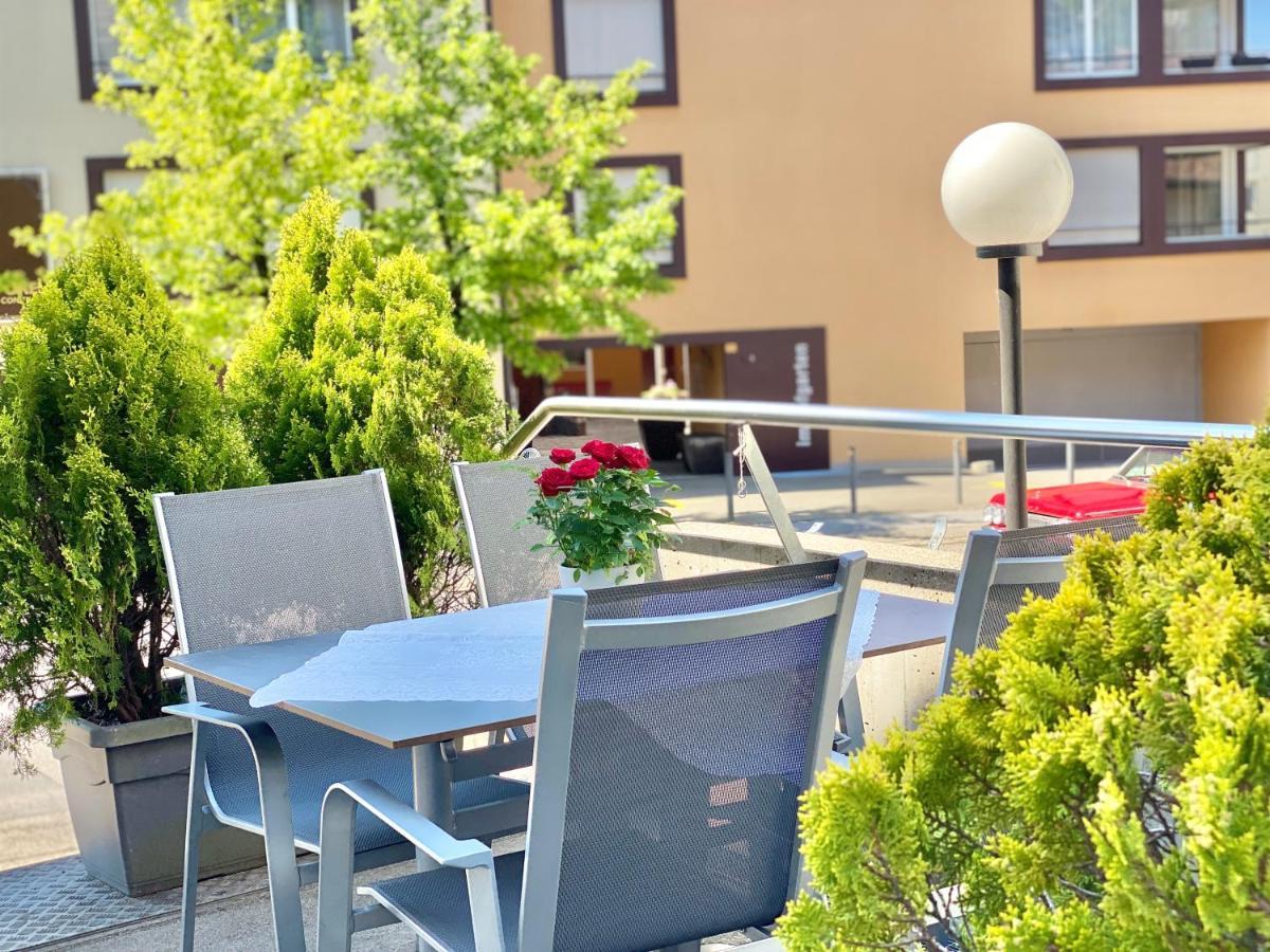 Hotel Hirschen Hinwil Exterior photo